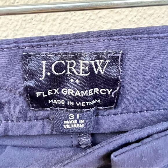 J Crew Men’s 9” Short 31 - Picture 3 of 4
